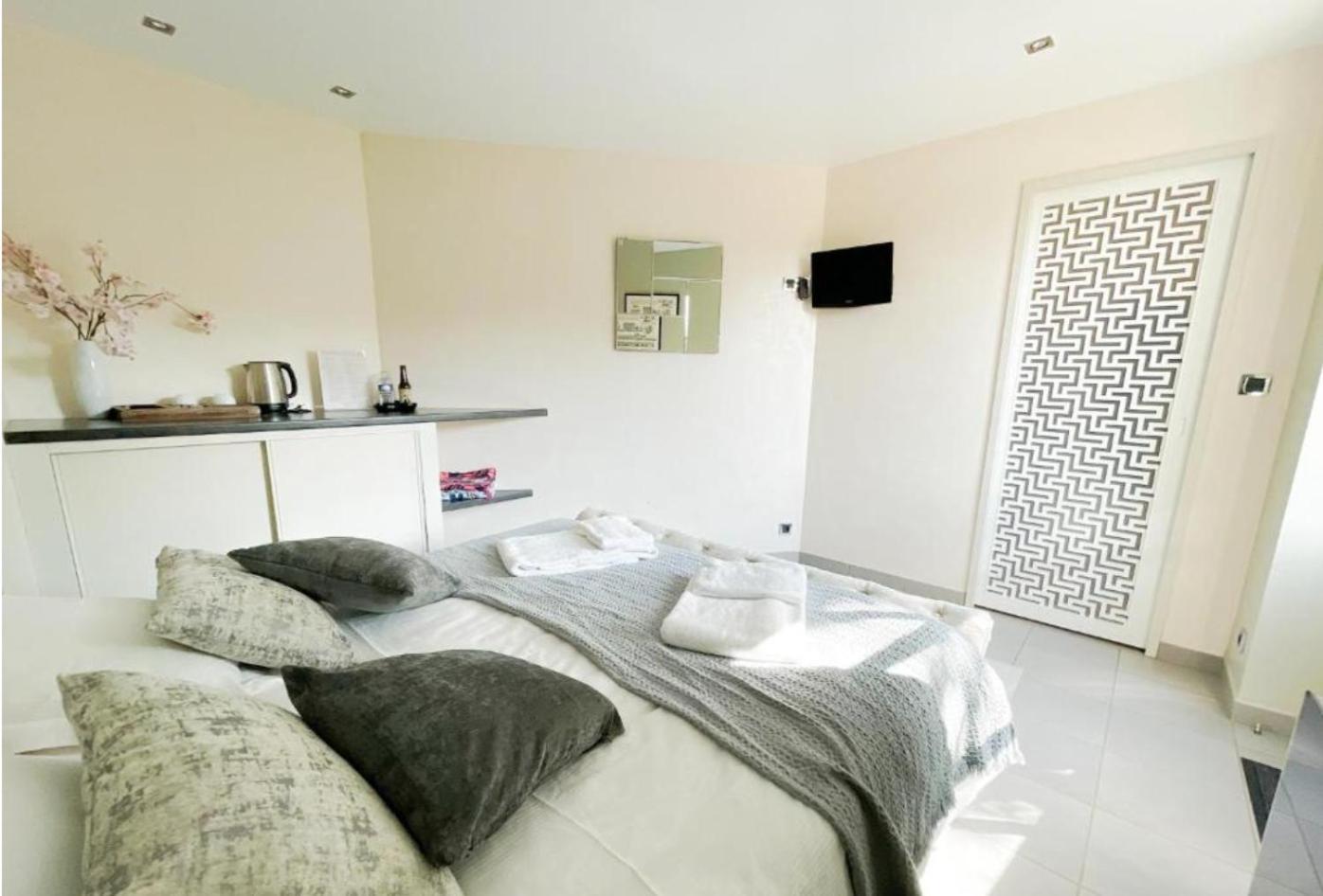 La Ferme Du Bois De Plottes Bed & Breakfast Екстериор снимка